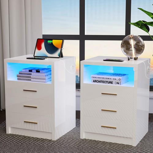Nachtschrank mit 3 - mit, /